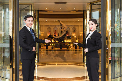 職業(yè)魅力與專業(yè)素養(yǎng) 探索酒店管理領域的精英風采